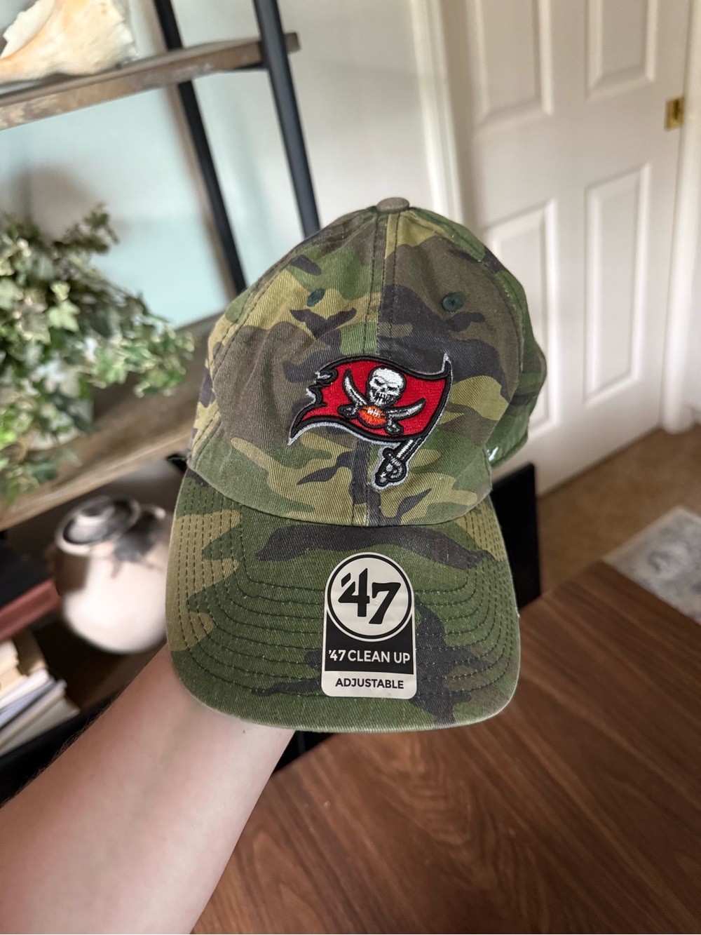 '47 Clean Up Camo Tampa Bay Buccaneers Cap
